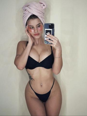Проститутка Стелла, 20 лет, г. Верхневилюйск